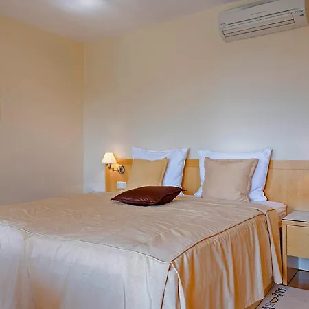 Lidia In - Nord-dalmatien Zadar